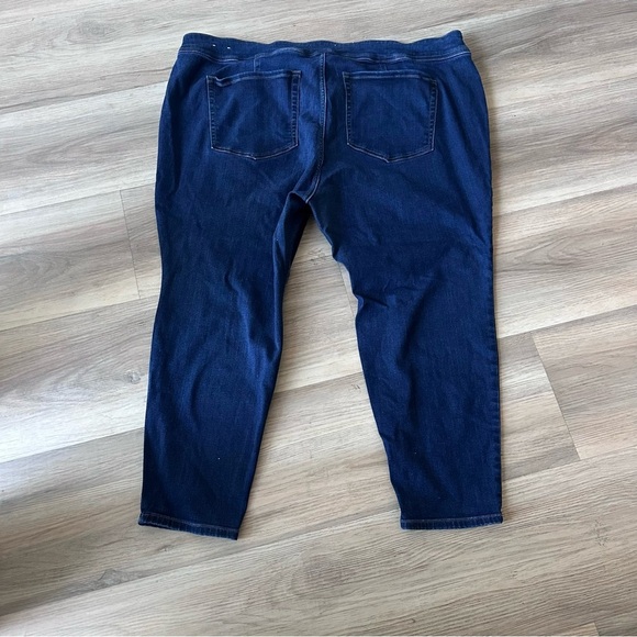 Lane Bryant 28 Petite button /zip stretch jean - Picture 2 of 2